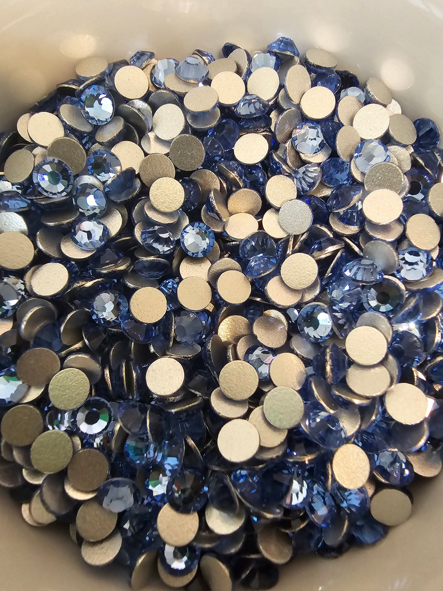 Light Sapphire Glass Rhinestones