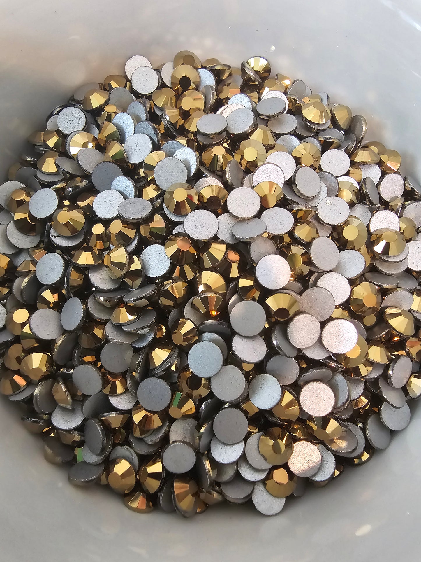 Mine Gold Glass Rhinestones