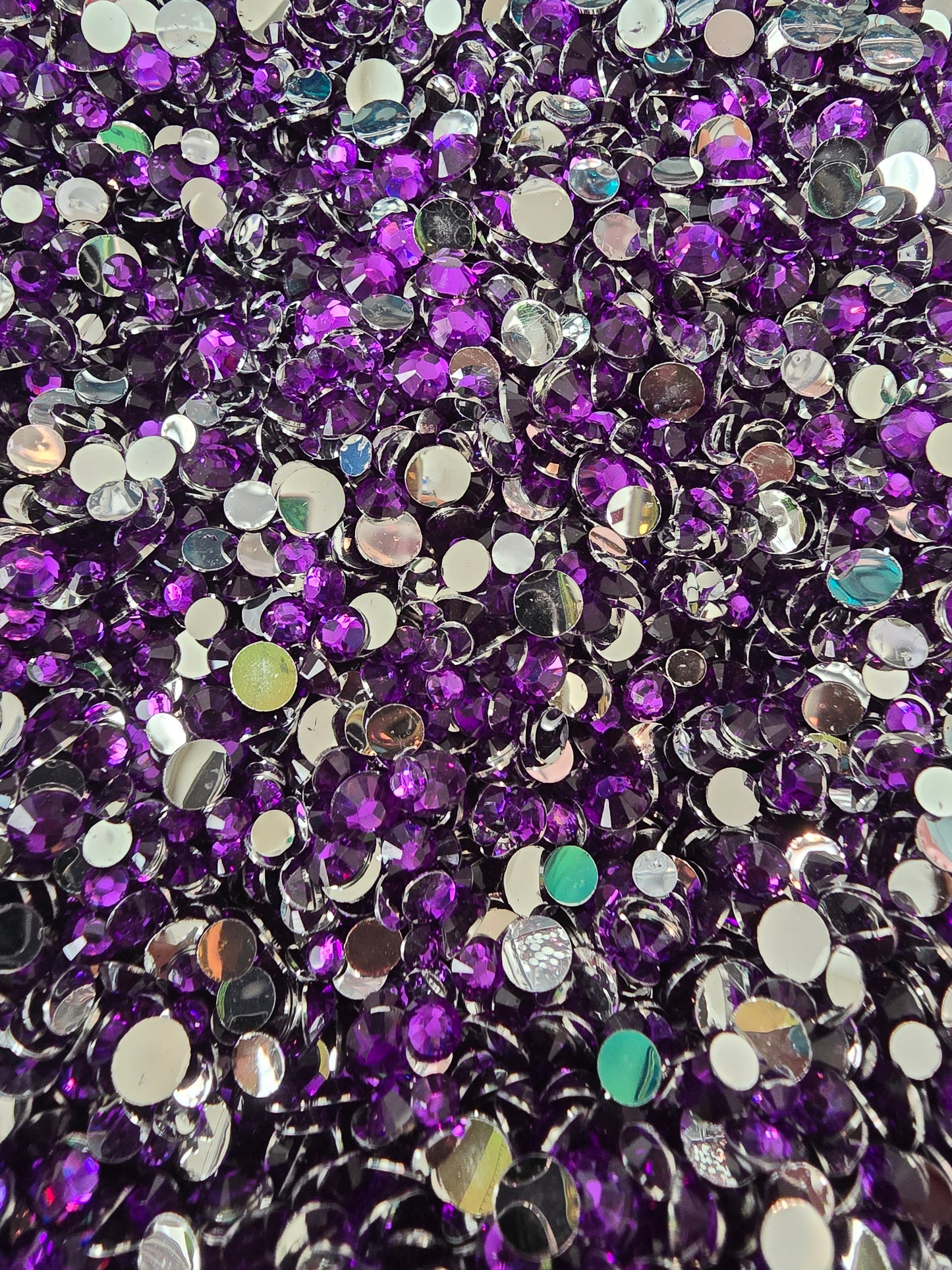 Dark Amethyst Resin Rhinestones