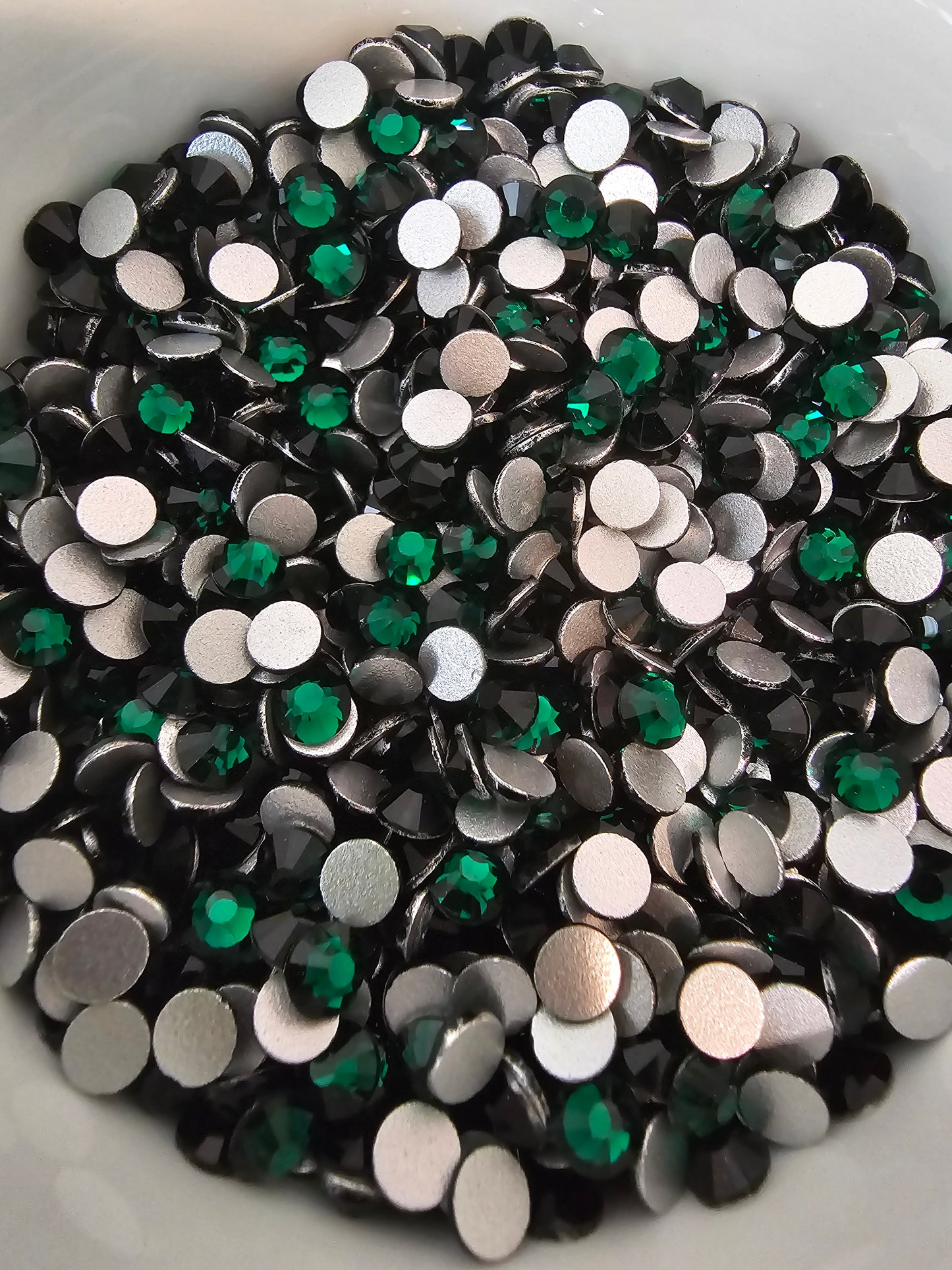Emerald Glass Rhinestones