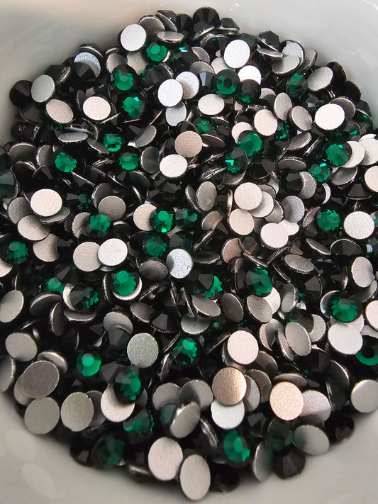 Emerald Glass Rhinestones