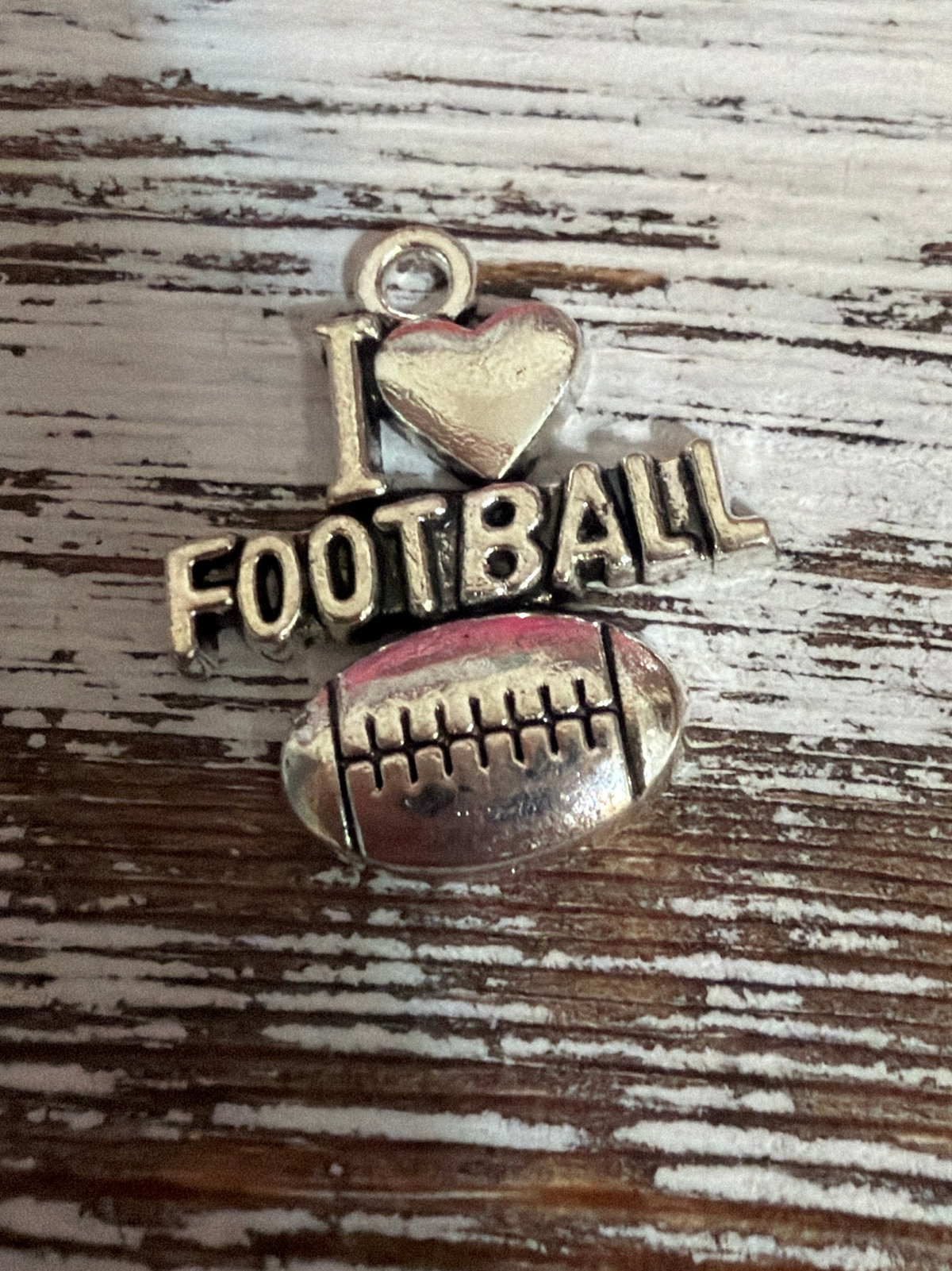 I (heart) football
